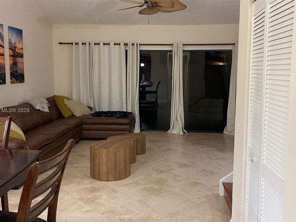 1634 N 15th terrace, Hollywood FL 33020