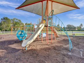 3775 NW 116th Ter, Coral Springs FL 33065