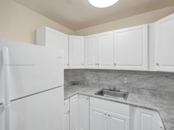 3775 NW 116th Ter, Coral Springs FL 33065