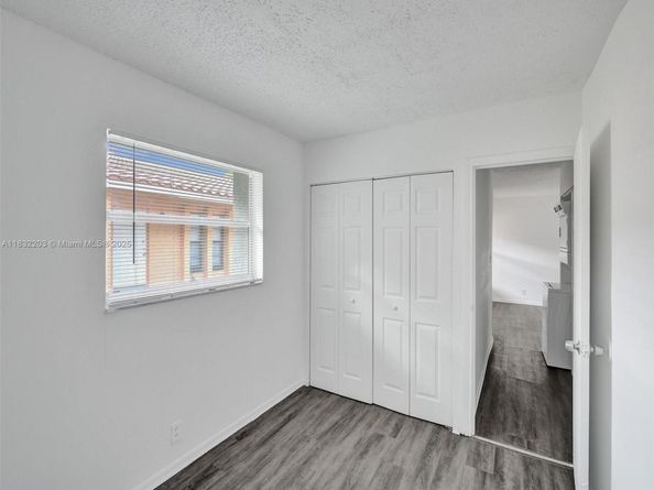 3775 NW 116th Ter, Coral Springs FL 33065