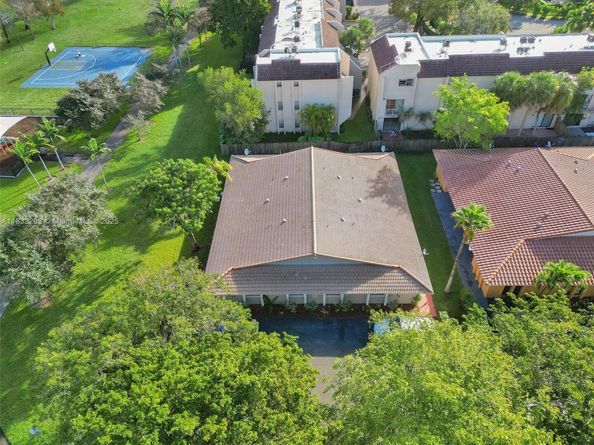 3775 NW 116th Ter, Coral Springs FL 33065