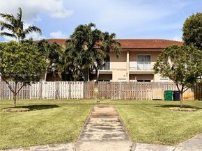 17046 SW 137th Pl, Miami FL 33177