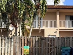 17046 SW 137th Pl, Miami FL 33177