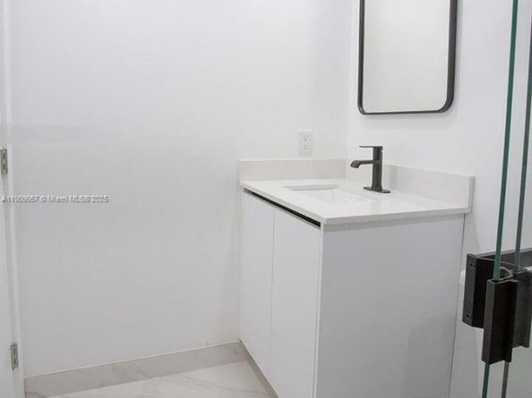 13250 SW 7th Ct 204L, Pembroke Pines FL 33027