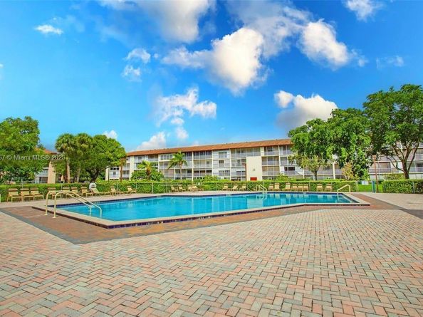 13250 SW 7th Ct 204L, Pembroke Pines FL 33027
