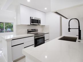 13250 SW 7th Ct 204L, Pembroke Pines FL 33027