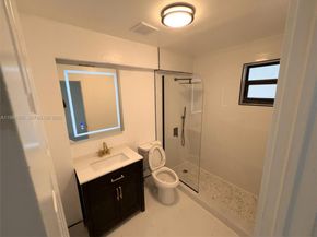 1261 NW 45th St, Miami FL 33142