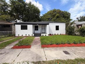 1261 NW 45th St, Miami FL 33142