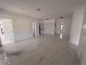 1261 NW 45th St, Miami FL 33142