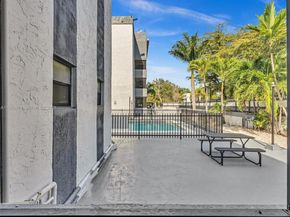 13500 NE 3rd Ct 121, North Miami FL 33161