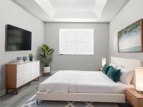 8069 NW 108th Pl, Doral FL 33178