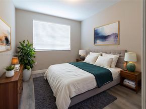 8069 NW 108th Pl, Doral FL 33178