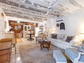 19521 SW 128th Ct, Miami FL 33177