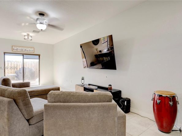 11238 SW 250th Ter, Homestead FL 33032