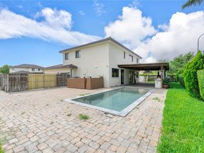 6920 SW 96th Ct, Miami FL 33173