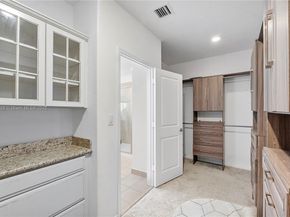 6920 SW 96th Ct, Miami FL 33173