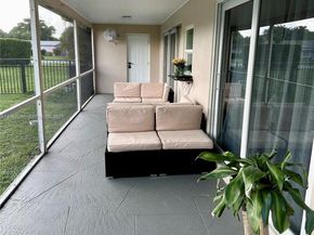 8203 NW 37th St, Coral Springs FL 33065