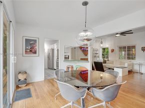 842 NW 9th Ct, Miami FL 33136