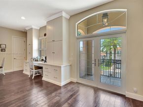333 Charroux Dr, Palm Beach Gardens FL 33410