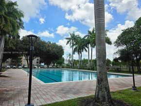 9360 Fontainebleau Blvd 503, Miami FL 33172
