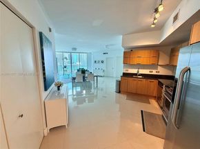 350 S Miami Ave 1601, Miami FL 33130