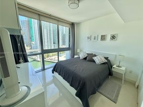 350 S Miami Ave 1601, Miami FL 33130