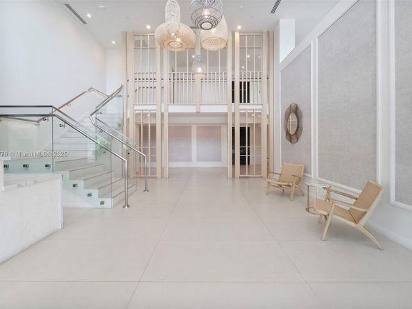 3411 Indian Creek Dr 1003, Miami Beach FL 33140