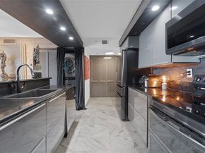 3411 Indian Creek Dr 1003, Miami Beach FL 33140