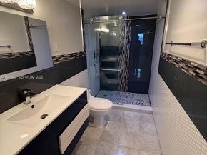 3600 NE 170th St 407, North Miami Beach FL 33160