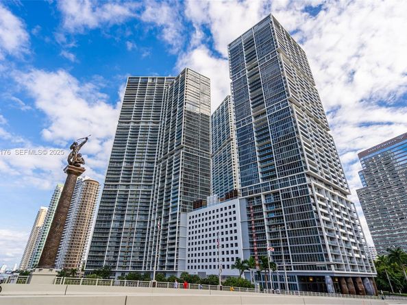 495 Brickell Ave 2405, Miami FL 33131