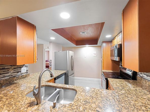 8406 NW 35th St, Coral Springs FL 33065