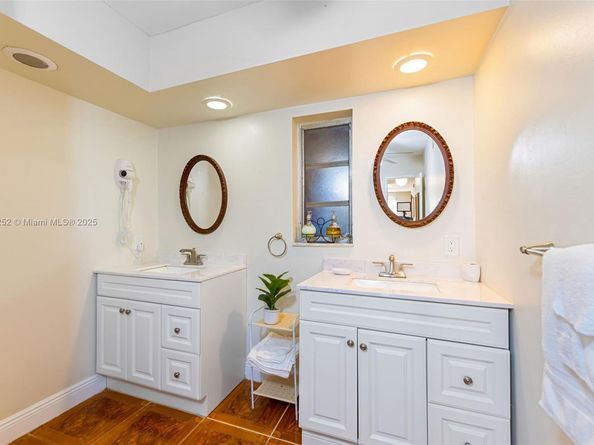 8406 NW 35th St, Coral Springs FL 33065