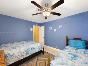 8406 NW 35th St, Coral Springs FL 33065