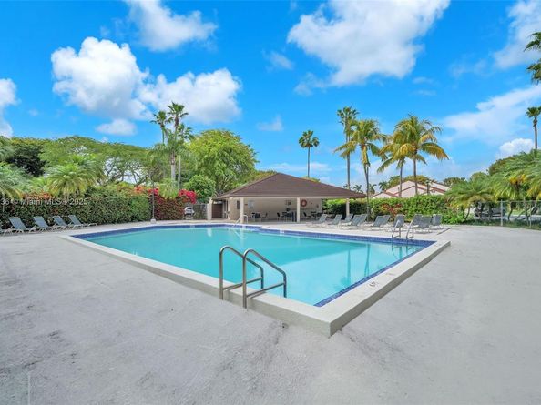 13350 SW 88th Ter B, Miami FL 33186