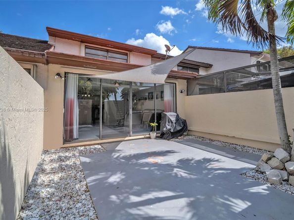 13350 SW 88th Ter B, Miami FL 33186