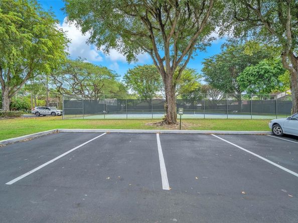 13350 SW 88th Ter B, Miami FL 33186