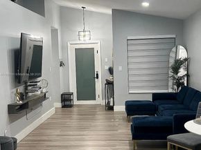 14341 SW 151 Ct, Miami FL 33196