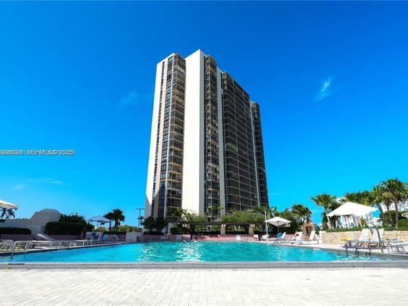 20379 W Country Club Dr 536, Aventura FL 33180