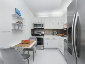 20379 W Country Club Dr 536, Aventura FL 33180