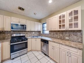 17950 NW 6th Ct, Miami Gardens FL 33169