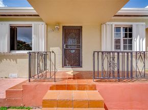 17950 NW 6th Ct, Miami Gardens FL 33169