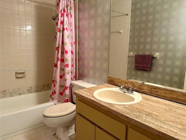 13423 SW 14th Ter, Miami FL 33184