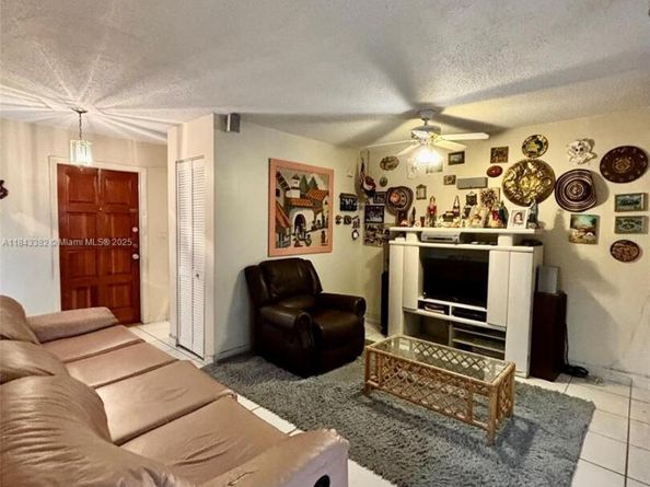 13423 SW 14th Ter, Miami FL 33184