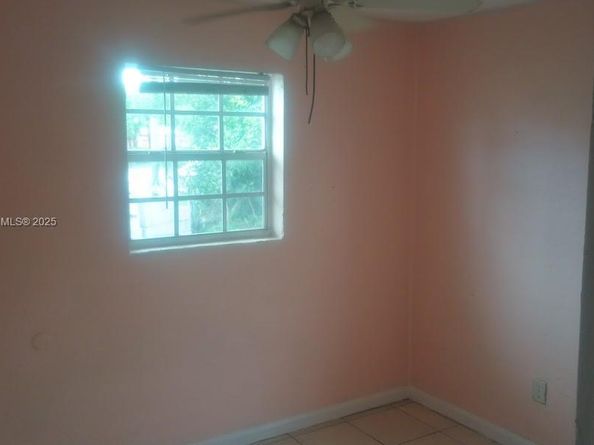 2300 NW 15th Ct, Fort Lauderdale FL 33311