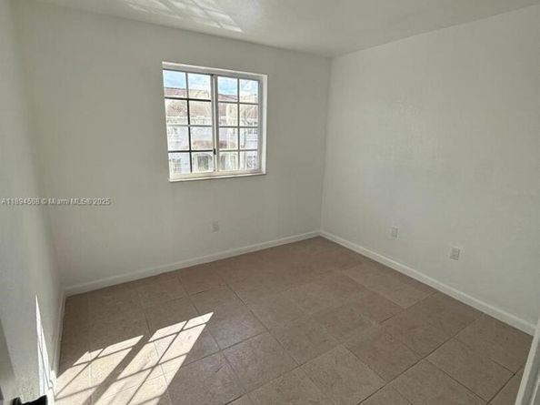 21209 NW 14th Pl 720, Miami Gardens FL 33169