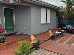 2737 NW 13th Ave, Miami FL 33142