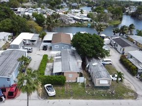 1495 SW 131st AVE, Miami FL 33184