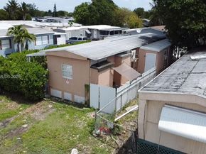 1495 SW 131st AVE, Miami FL 33184