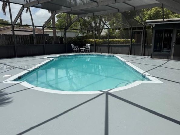 1328 NW 86th Way, Coral Springs FL 33071