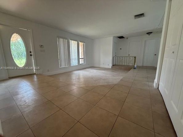 1328 NW 86th Way, Coral Springs FL 33071